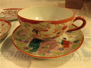 VTG LOT OF 19 JAPANESE EGGSHELL PORCELAIN PLATES, SAUCERS, CUPS & CREAMER-